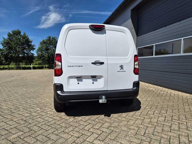 Peugeot Partner 1.5 BlueHDI 130PS Automatik 2-Sitzer Apple CarPlay Android Auto AHK Klima Bluetooth DAB PDC v+h Rückf.Kamera Tempomat Ganzj.Reifen 