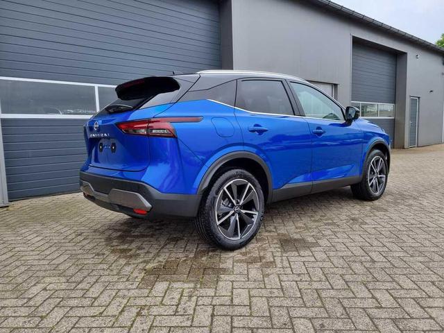 Nissan Qashqai - 1.3 DIG-T MHEV 140PS Tekna PanoGlasdach Klimaautomatik Navi Head-Up-Display Bluetooth Touchscreen Apple CarPlay Android Auto elektr. Heckklappe PDC v+h 4x Kamera 19-LM Vorlauffahrzeuge