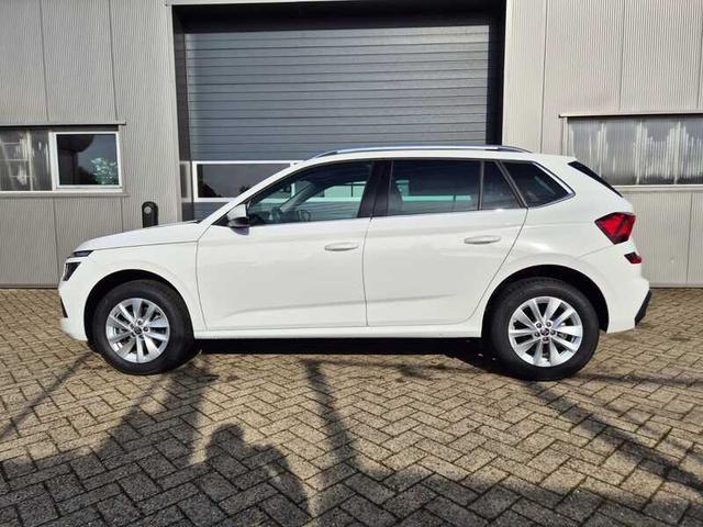 Skoda Kamiq - 1.0 TSI 115PS DSG Selection Klimaautomatik Rückf.Kamera PDC v+h Multifunktionslenkrad Skoda-Radio Bluetooth Touchscreen Apple CarPlay Android Auto Tempomat Nebelsch. 2xKeyless 16-LM Vorlauffahrzeuge