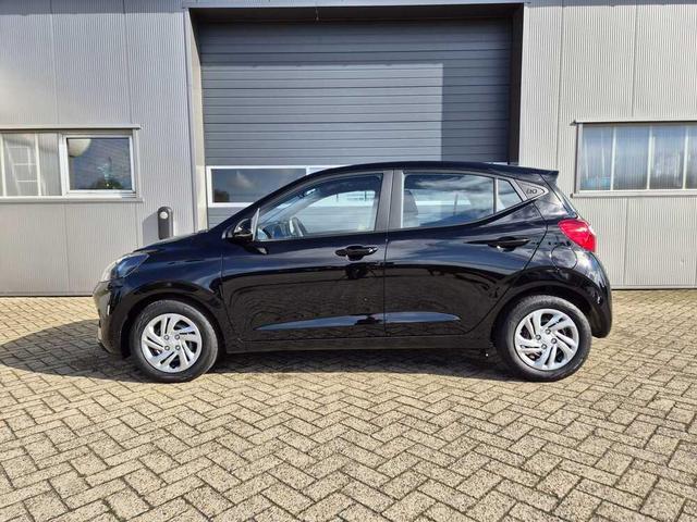 Hyundai i10 - 1.0 63PS Select 5-türig Klima Navi 8"-Touchscreen DAB+ Apple CarPlay Android Auto PDC Rückf.Kamera Nebelscheinw. Tempomat Vorlauffahrzeuge