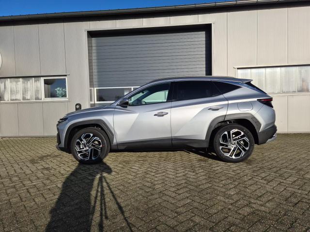 Hyundai TUCSON - 1.6 T-GDI 252PS Automatik PHEV Prime FACELIFT MY2025 Voll-Leder elektr. Heckklappe Sitzheizung v+h Lenkradheizung ACC Klimaautomatik HUD Navi Krell-Sound 12,3"-Touchscreen DAB+ wireless Apple CarPlay + Android Auto PDC 4xKamera 2xKeyless 19-LM Vorlauffahrzeuge