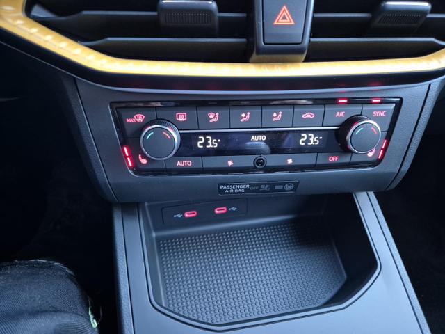 Seat Ibiza 1.0 TSI 95PS Style Edition Voll-LED Virtual Cockpit Sitzheizung Klimaautomatik Touchscreen DAB+ wireless Apple CarPlay + Android Auto PDC Rückf.Kamera 15-LM 