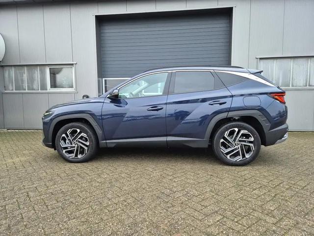 Hyundai TUCSON - 1.6 T-GDI 252PS Automatik PHEV Prime FACELIFT MY2025 Voll-Leder elektr. Heckklappe Sitzheizung v+h Lenkradheizung ACC Klimaautomatik HUD Navi Krell-Sound 12,3"-Touchscreen DAB+ wireless Apple CarPlay + Android Auto PDC 4xKamera 2xKeyless 19-LM Vorlauffahrzeuge