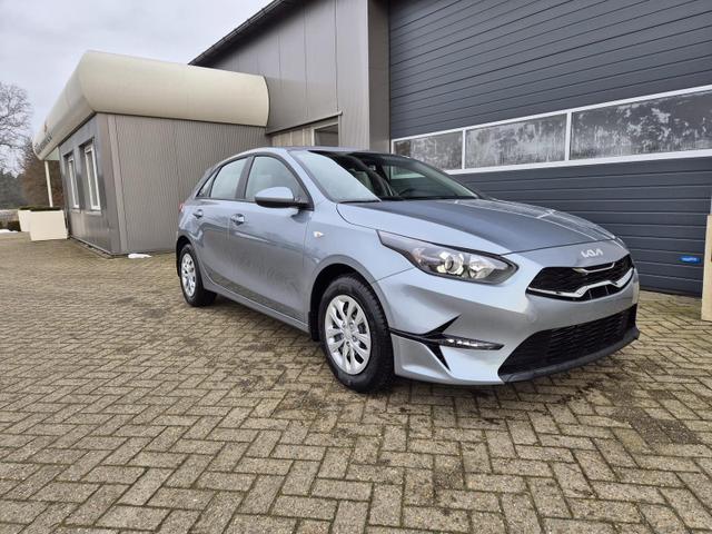 Kia Ceed 1.5 T-GDi 140PS Automatik Vision Alarmanlage Sitzheizung Lenkradheizung Navi Klima PDC Rückf.Kamera Bluetooth Touchscreen Apple CarPlay Android Auto Tempomat 