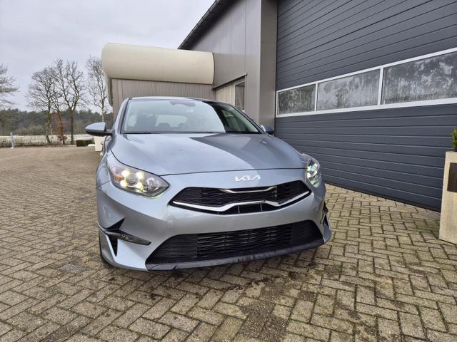 Kia Ceed 1.5 T-GDi 140PS Automatik Vision Alarmanlage Sitzheizung Lenkradheizung Navi Klima PDC Rückf.Kamera Bluetooth Touchscreen Apple CarPlay Android Auto Tempomat 