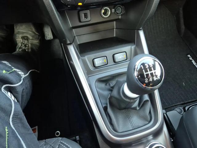 Suzuki Vitara Comfort+ 129PS MHEV 4x4 ALLGRIP 1.4 Boosterjet Allrad Teilleder mit Alcantara Navi Klimaautomatik Sitzheizung ACC PDC v+h Rückf.Kamera Suzuki-Radio Apple CarPlay Android Auto Touchscreen 2xKeyless 17-LM 