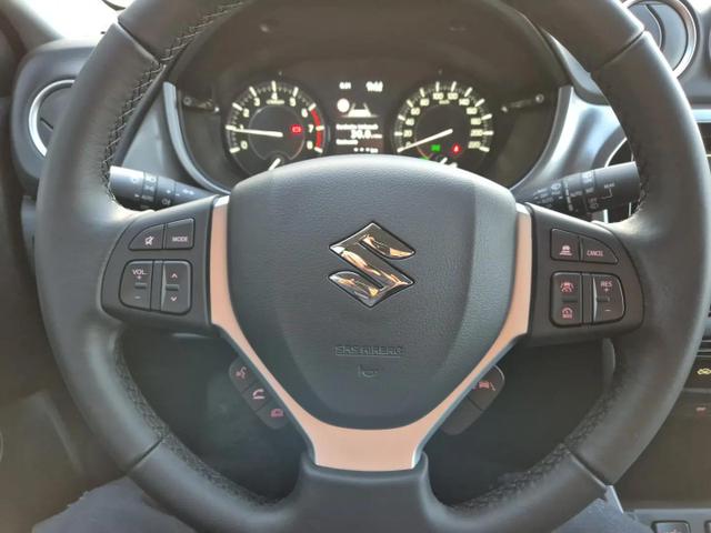Suzuki Vitara Comfort 129PS MHEV 1.4 Boosterjet Navi Klimaautomatik Sitzheizung ACC PDC Rückf.Kamera Suzuki-Radio Apple CarPlay Android Auto Touchscreen 2xKeyless 17-LM 