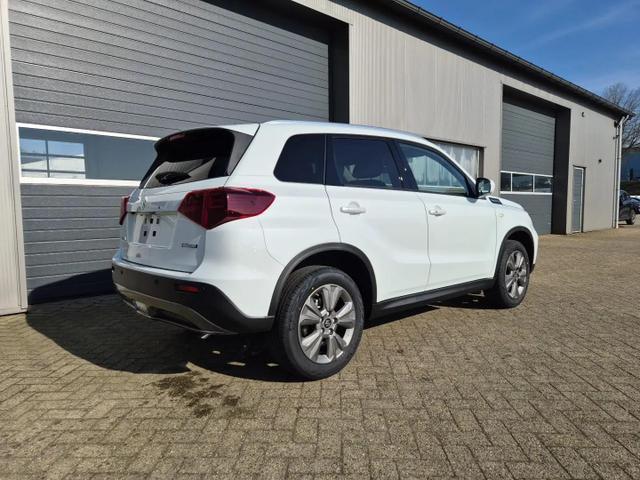 Suzuki Vitara 1.4 Boosterjet 129PS Hybrid Comfort Navi Klimaautomatik Sitzheizung ACC PDC Rückf.Kamera Suzuki-Radio Apple CarPlay Android Auto Touchscreen 2xKeyless 17-LM 