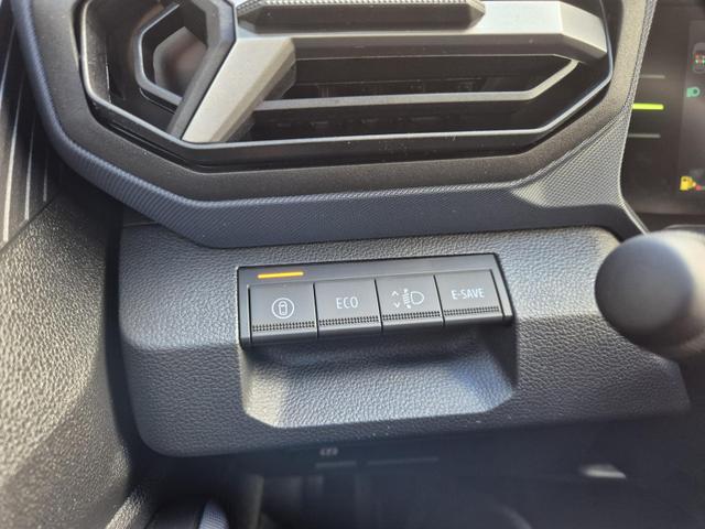 Dacia Duster 1.6 SCE Hybrid 140PS Automatik Journey Lenkradheizung Sitzheizung Klimaautomatik PDC Rückf.kamera Bluetooth Apple Carplay Android Auto 2xKeyless 18-LM 