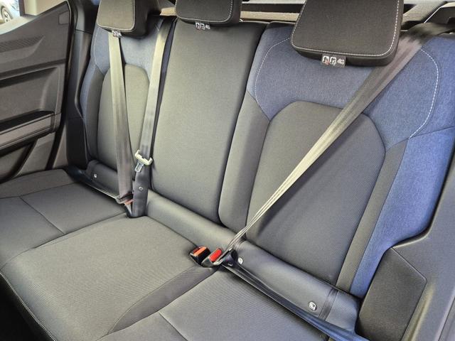 Dacia Duster 1.6 SCE Hybrid 140PS Automatik Journey Lenkradheizung Sitzheizung Klimaautomatik PDC Rückf.kamera Bluetooth Apple Carplay Android Auto 2xKeyless 18-LM 
