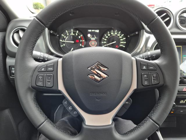 Suzuki Vitara Comfort+ 129PS HYBRID 4x4 ALLGRIP 1.4 Boosterjet Allrad elektr. PanoDach Teilleder mit Alcantara Navi Klimaautomatik Sitzheizung ACC PDC v+h Rückf.Kamera Suzuki-Radio Apple CarPlay Android Auto Touchscreen 2xKeyless 17-LM 