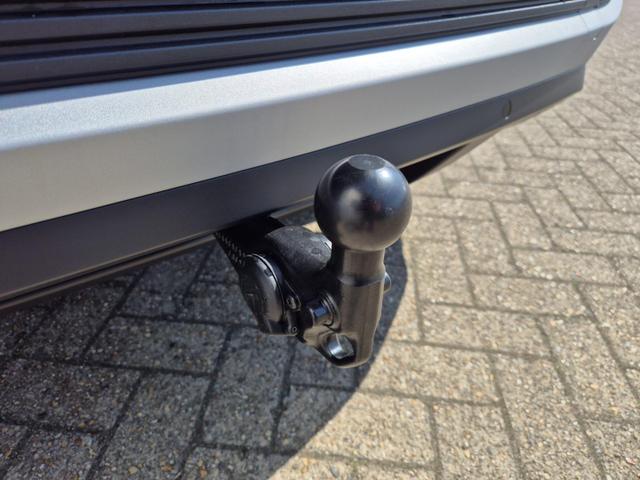 Ford Explorer EV (Extended Range 79kWh) 204PS Automatik Limited Edition el.AHK Wärmepumpe 21-LM Heckantrieb Klimaautomatik Sitzheizung Lenkradheizung Ford-Navi Rückf.Kamera PDC v+h Bluetooth Apple Carplay Android Auto 2xKeyless 