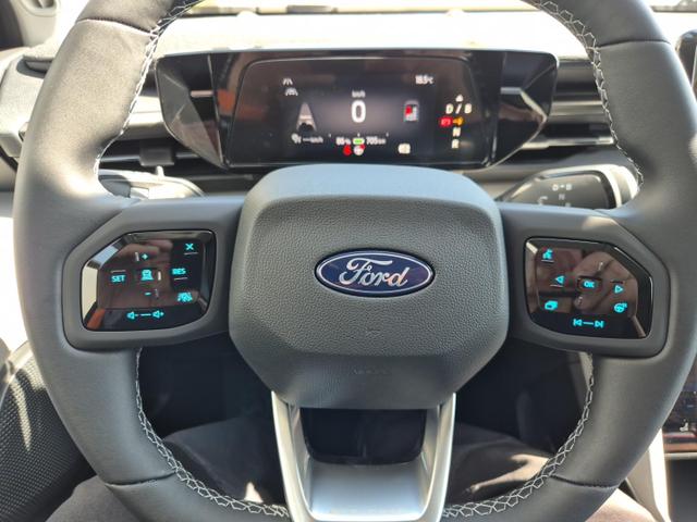 Ford Explorer EV (Extended Range 79kWh) 204PS Automatik Limited Edition el.AHK Wärmepumpe 21-LM Heckantrieb Klimaautomatik Sitzheizung Lenkradheizung Ford-Navi Rückf.Kamera PDC v+h Bluetooth Apple Carplay Android Auto 2xKeyless 