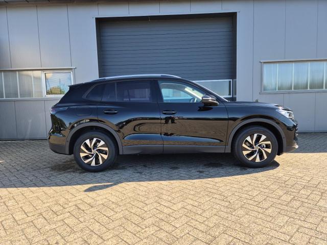 Volkswagen Tiguan 1.5 eTSI OPF 150PS DSG Life (Limited) LED-Plus-Scheinw. elektr. Heckklappe Rückf.Kamera Winterpaket Klimaautomatik Sitzheizung Lenkradheizung VW-Radio "Ready 2 Discover" Bluetooth wireless Apple CarPlay + Android Auto PDC v+h ACC 2xKeyless Digita 