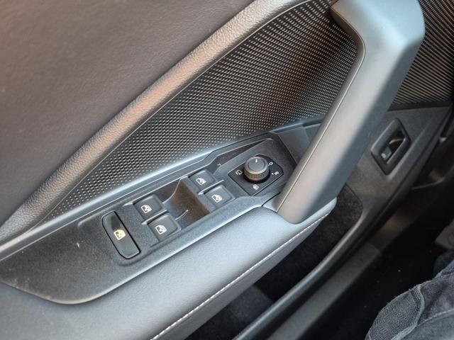 Volkswagen Tiguan 1.5 eTSI OPF 150PS DSG Life (Limited) LED-Plus-Scheinw. elektr. Heckklappe Rückf.Kamera Winterpaket Klimaautomatik Sitzheizung Lenkradheizung VW-Radio "Ready 2 Discover" Bluetooth wireless Apple CarPlay + Android Auto PDC v+h ACC 2xKeyless Digita 
