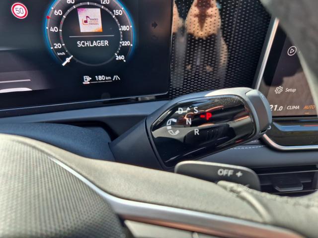 Volkswagen Tiguan 1.5 eTSI OPF 150PS DSG Life (Limited) LED-Plus-Scheinw. elektr. Heckklappe Rückf.Kamera Winterpaket Klimaautomatik Sitzheizung Lenkradheizung VW-Radio "Ready 2 Discover" Bluetooth wireless Apple CarPlay + Android Auto PDC v+h ACC 2xKeyless Digita 