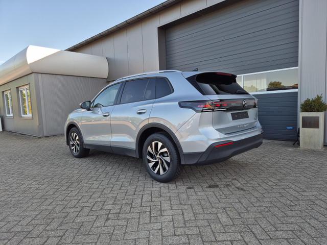 Volkswagen Tiguan 1.5 eTSI OPF 150PS DSG Life (Limited) LED-Plus-Scheinw. elektr. Heckklappe Rückf.Kamera Winterpaket Klimaautomatik Sitzheizung Lenkradheizung VW-Radio "Ready 2 Discover" Bluetooth wireless Apple CarPlay + Android Auto PDC v+h ACC 2xKeyless Digita 