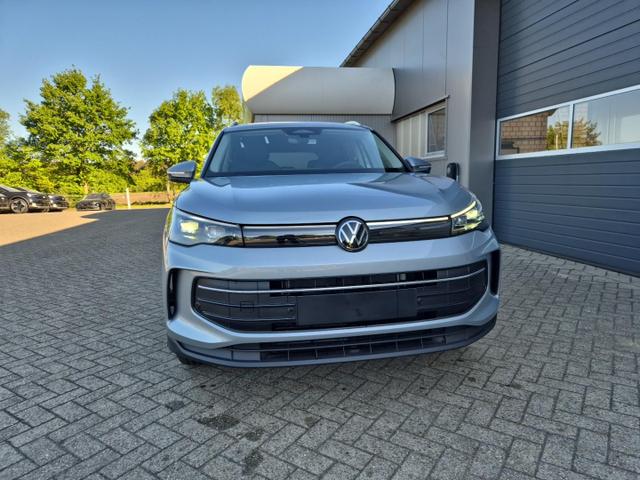 Volkswagen Tiguan 1.5 eTSI OPF 150PS DSG Life (Limited) LED-Plus-Scheinw. elektr. Heckklappe Rückf.Kamera Winterpaket Klimaautomatik Sitzheizung Lenkradheizung VW-Radio "Ready 2 Discover" Bluetooth wireless Apple CarPlay + Android Auto PDC v+h ACC 2xKeyless Digita 