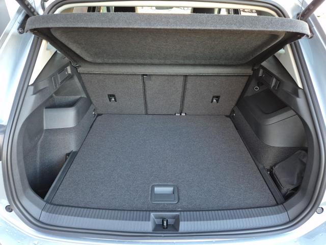 Volkswagen Tiguan 1.5 eTSI OPF 150PS DSG Life (Limited) LED-Plus-Scheinw. elektr. Heckklappe Rückf.Kamera Winterpaket Klimaautomatik Sitzheizung Lenkradheizung VW-Radio "Ready 2 Discover" Bluetooth wireless Apple CarPlay + Android Auto PDC v+h ACC 2xKeyless Digita 