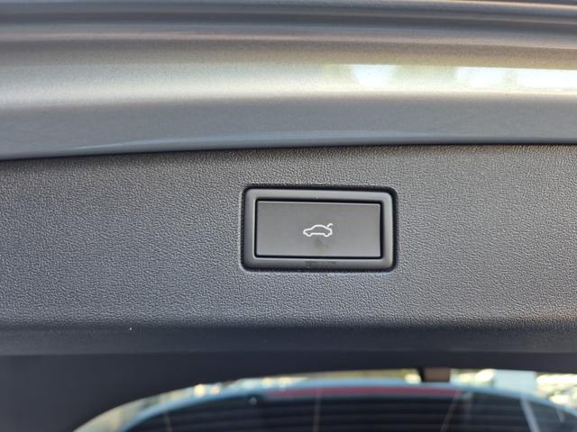 Volkswagen Tiguan 1.5 eTSI OPF 150PS DSG Life (Limited) LED-Plus-Scheinw. elektr. Heckklappe Rückf.Kamera Winterpaket Klimaautomatik Sitzheizung Lenkradheizung VW-Radio "Ready 2 Discover" Bluetooth wireless Apple CarPlay + Android Auto PDC v+h ACC 2xKeyless Digita 