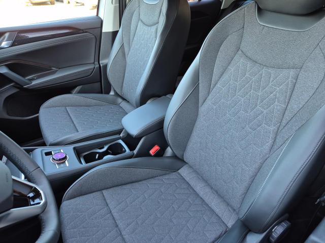 Volkswagen Tiguan 1.5 eTSI OPF 150PS DSG Life (Limited) LED-Plus-Scheinw. elektr. Heckklappe Rückf.Kamera Winterpaket Klimaautomatik Sitzheizung Lenkradheizung VW-Radio "Ready 2 Discover" Bluetooth wireless Apple CarPlay + Android Auto PDC v+h ACC 2xKeyless Digita 