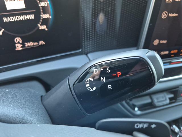 Volkswagen Tiguan 1.5 eTSI OPF 150PS DSG Life (Limited) LED-Plus-Scheinw. elektr. Heckklappe Rückf.Kamera Winterpaket Klimaautomatik Sitzheizung Lenkradheizung VW-Radio "Ready 2 Discover" Bluetooth wireless Apple CarPlay + Android Auto PDC v+h ACC 2xKeyless Digita 