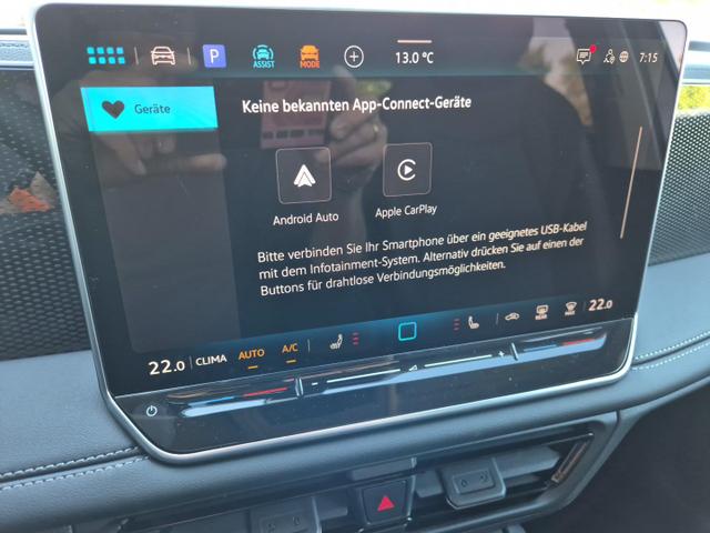 Volkswagen Tiguan 1.5 eTSI OPF 150PS DSG Life (Limited) LED-Plus-Scheinw. elektr. Heckklappe Rückf.Kamera Winterpaket Klimaautomatik Sitzheizung Lenkradheizung VW-Radio "Ready 2 Discover" Bluetooth wireless Apple CarPlay + Android Auto PDC v+h ACC 2xKeyless Digita 
