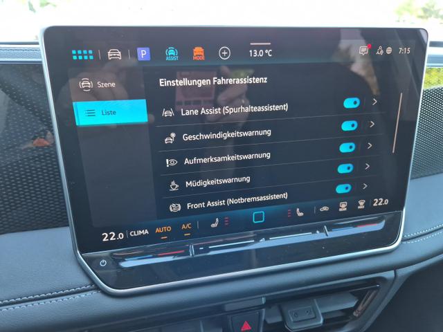 Volkswagen Tiguan 1.5 eTSI OPF 150PS DSG Life (Limited) LED-Plus-Scheinw. elektr. Heckklappe Rückf.Kamera Winterpaket Klimaautomatik Sitzheizung Lenkradheizung VW-Radio "Ready 2 Discover" Bluetooth wireless Apple CarPlay + Android Auto PDC v+h ACC 2xKeyless Digita 