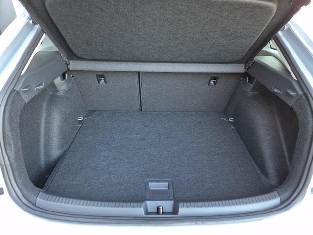 Volkswagen Taigo 1.0 TSI 116PS DSG Life LED-Matrix-Scheinwerfer Klimaautomatik Sitzheizung PDC Rückf.Kamera 17-LM abged.Scheiben 2xKeyless DAB+ Bluetooth Touchscreen Apple CarPlay Android Auto 