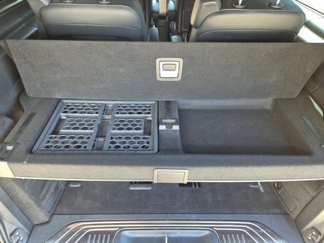 Mercedes-Benz V-Klasse 300d L3 237PS Automatik COMBI AVANT. Edition 6-Sitzer AMG Line Sitzheizung v+h Sitzlüftung elektr.Schiebetür l+r elektr.Heckklappe Tisch-Paket Navi Burmester Soundsystem Apple CarPlay Android Auto Matrix-LED 360°Kamera PDC ACC 19-LM 
