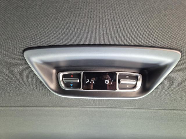 Mercedes-Benz V-Klasse 300d L3 237PS Automatik COMBI AVANT. Edition 6-Sitzer AMG Line Sitzheizung v+h Sitzlüftung elektr.Schiebetür l+r elektr.Heckklappe Tisch-Paket Navi Burmester Soundsystem Apple CarPlay Android Auto Matrix-LED 360°Kamera PDC ACC 19-LM 
