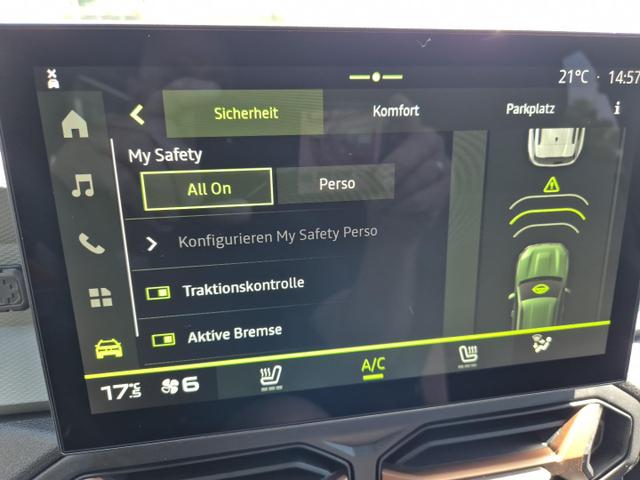 Dacia Duster Extreme Hybrid 140PS Automatik 1.6 SCE Sitzheizung Klimaautomatik 4x Kamera elektr.Parkbremse Teil-Leder Bluetooth Apple Carplay Android Auto PDC v+h 2xKeyless 17-LM 