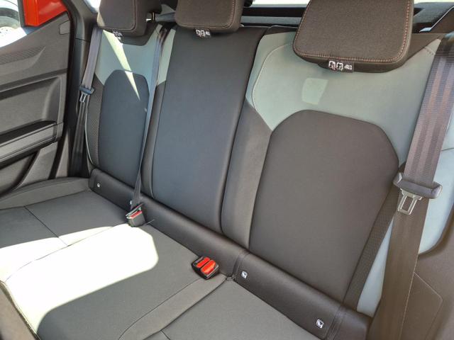 Dacia Duster Extreme Hybrid 140PS Automatik 1.6 SCE Lenkradheizung Sitzheizung 4x Kamera elektr.Parkbremse Teil-Leder Klimaautomatik Frontscheibe beh. Bluetooth Apple Carplay Android Auto PDC v+h 2xKeyless 18-LM 