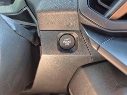 Dacia Duster Extreme Hybrid 140PS Automatik 1.6 SCE 4x Kamera elektr.Parkbremse Teil-Leder Klimaautomatik Bluetooth Apple Carplay Android Auto PDC v+h 2xKeyless 18"LM 