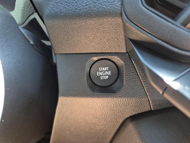 Dacia Duster Extreme Hybrid 140PS Automatik 1.6 SCE Sitzheizung Klimaautomatik PDC Rückf.kamera Bluetooth Apple Carplay Android Auto 2xKeyless 17-LM 