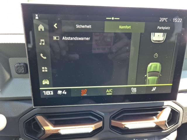 Dacia Duster Extreme Hybrid 140PS Automatik 1.6 SCE Sitzheizung Klimaautomatik PDC Rückf.kamera Bluetooth Apple Carplay Android Auto 2xKeyless 17-LM 