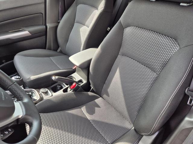 Suzuki Vitara Comfort 129PS MHEV 4x4 ALLGRIP 1.4 Boosterjet Allrad Navi Klimaautomatik Sitzheizung ACC PDC Rückf.Kamera Suzuki-Radio Apple CarPlay Android Auto Touchscreen 2xKeyless 17-LM 