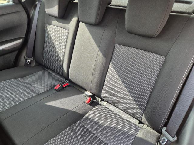 Suzuki Vitara Comfort 129PS MHEV 4x4 ALLGRIP 1.4 Boosterjet Allrad Navi Klimaautomatik Sitzheizung ACC PDC Rückf.Kamera Suzuki-Radio Apple CarPlay Android Auto Touchscreen 2xKeyless 17-LM 