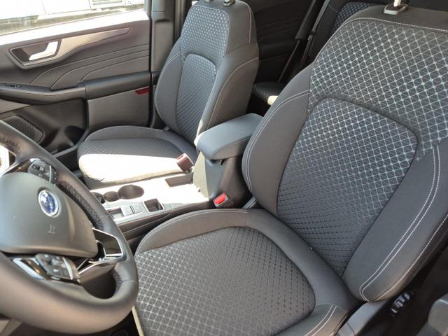 Ford Kuga Titanium 243PS PHEV Automatik schwenkb. AHK Sitzheizung v+h Lenkradheizung Frontscheibe beheizb. LED-Scheinwerfer Klimaautomatik Ford-Navi SYNC4 Apple CarPlay Android Auto Touchscreen Bluetooth PDC 4xKamera 2xKeyless 17"LM vollelektr. Reichweite 