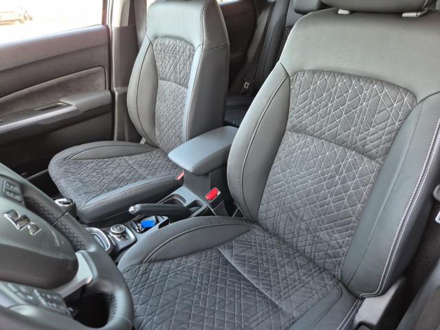 Suzuki Vitara Comfort+ 129PS MHEV 4x4 ALLGRIP 1.4 Boosterjet Allrad Teilleder mit Alcantara Navi Klimaautomatik Sitzheizung ACC PDC v+h Rückf.Kamera Suzuki-Radio Apple CarPlay Android Auto Touchscreen 2xKeyless 17-LM 