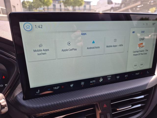 Ford Kuga ST-Line X 243PS PHEV Automatik Matrix-LED eletkr. PanoDach schwenkb. AHK Head-Up-Display Sitzheizung v+h Lenkradheizung Frontscheibe beheizb. Navi SYNC4 Apple CarPlay Android Auto Touchscreen PDC 4xKamera 2xKeyless B+O Sound 19"LM vollelektr. Re 