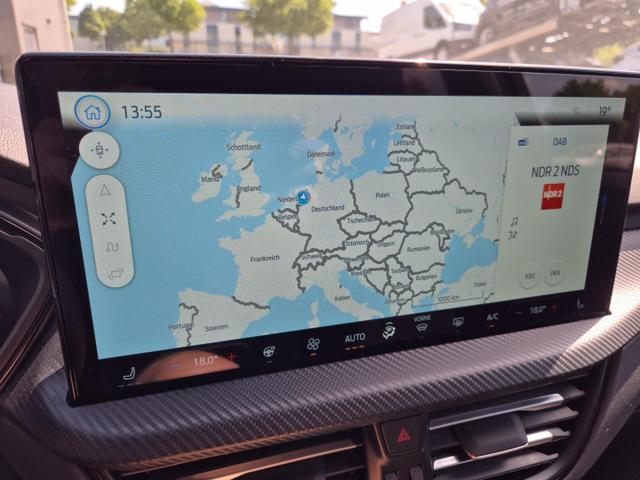 Ford Kuga ST-Line X 243PS PHEV Automatik Matrix-LED eletkr. PanoDach schwenkb. AHK Head-Up-Display Sitzheizung v+h Lenkradheizung Frontscheibe beheizb. Navi SYNC4 Apple CarPlay Android Auto Touchscreen PDC 4xKamera 2xKeyless B+O Sound 19"LM vollelektr. Re 