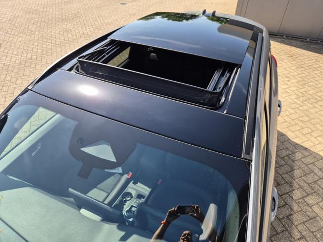 Ford Kuga ST-Line X 243PS PHEV Automatik Matrix-LED eletkr. PanoDach schwenkb. AHK Head-Up-Display Sitzheizung v+h Lenkradheizung Frontscheibe beheizb. Navi SYNC4 Apple CarPlay Android Auto Touchscreen PDC 4xKamera 2xKeyless B+O Sound 19"LM vollelektr. Re 