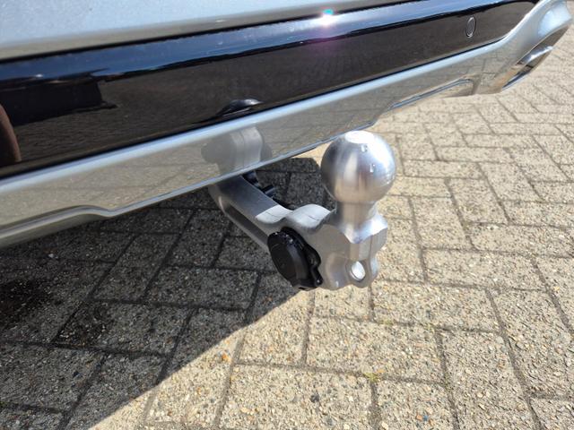 Ford Kuga ST-Line X 243PS PHEV Automatik Matrix-LED eletkr. PanoDach schwenkb. AHK Head-Up-Display Sitzheizung v+h Lenkradheizung Frontscheibe beheizb. Navi SYNC4 Apple CarPlay Android Auto Touchscreen PDC 4xKamera 2xKeyless B+O Sound 19"LM vollelektr. Re 