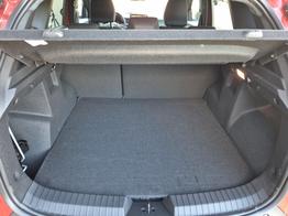 Dacia Duster Extreme 4x4 130PS 1.2 TCe 4x Kamera Lenkradheizung Sitzheizung Klimaautomatik Teil-Leder Bluetooth Apple Carplay Android Auto PDC v+h 2xKeyless 17-LM Ganzj.Reifen 