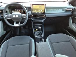 Dacia Duster Extreme 4x4 130PS 1.2 TCe 4x Kamera Lenkradheizung Sitzheizung Klimaautomatik Teil-Leder Bluetooth Apple Carplay Android Auto PDC v+h 2xKeyless 17-LM Ganzj.Reifen 