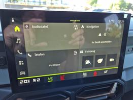 Dacia Duster Extreme 4x4 130PS 1.2 TCe 4x Kamera Lenkradheizung Sitzheizung Klimaautomatik Teil-Leder Bluetooth Apple Carplay Android Auto PDC v+h 2xKeyless 17-LM Ganzj.Reifen 