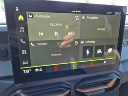 Dacia Duster Extreme Hybrid 140PS Automatik 1.6 SCE Sitzheizung Klimaautomatik 4x Kamera elektr.Parkbremse Teil-Leder Bluetooth Apple Carplay Android Auto PDC v+h 2xKeyless 18-LM 