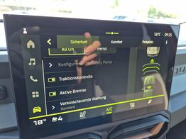 Dacia Duster Extreme Hybrid 140PS Automatik 1.6 SCE Sitzheizung Klimaautomatik 4x Kamera elektr.Parkbremse Teil-Leder Bluetooth Apple Carplay Android Auto PDC v+h 2xKeyless 18-LM 