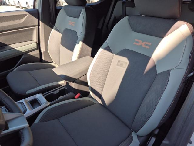 Dacia Duster Extreme Hybrid 140PS Automatik 1.6 SCE Lenkradheizung Sitzheizung Klimaautomatik 4x Kamera elektr.Parkbremse Teil-Leder Bluetooth Apple Carplay Android Auto PDC v+h 2xKeyless 17-LM 